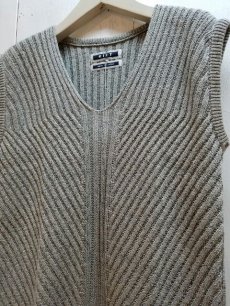 画像2: KIIT(キート) C / SI NEP YARN V-NECK KNIT VEST KIC-K98-014　(GRY) (2)