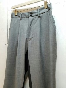 画像4: KIIT(キート) SUPER 120'S 2WAY WOOL SWITCHING WIDE TROUSER  KIC-P97-100 (GRY x BLK)  (4)