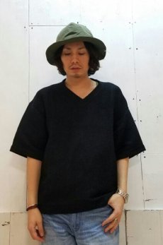 画像4: KIIT(キート) PAPER KNIT V-NECK TOPS KIC-T99-801(BLK) (4)