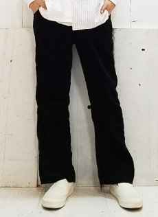 画像4: KIIT(キート) 5W COTTON CORDUROY FLARE PANTS KID-P97B-010 (BLK) (4)