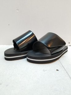 画像1: KIIT(キート) ×MANEBU(マネブ) COLLABOLATION SANDAL KIE-A92-700(BLK)  (1)