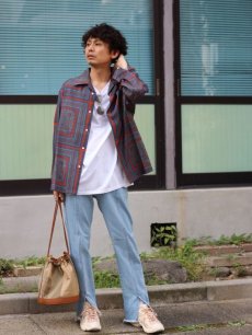 画像4: KIIT(キート) 12.5OZ DENIM CENTER SLIT CUTOFF PANTS KIH-P97B-009(IND.B) (4)