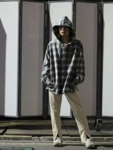 画像9: KIIT(キート) 8W STRECH CORDUROY CENTER SLIT CUTOFF 5P PANTS KIH-P97A-006(IVO) (9)