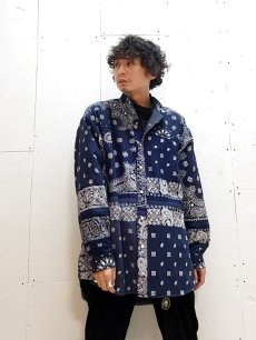 画像7: children of the discordance(チルドレンオブザディスコーダンス) VINTAGE BANDANA PATCHWORK SHIRT COTDSH-112(NVY) (7)