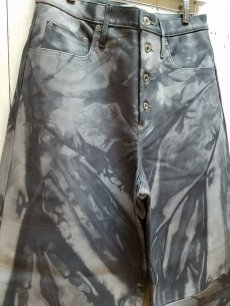 画像2: SUGARHILL(シュガーヒル) SHIBORI-SOME LEATHER DENIM PANTS(B) 20AWLA03 (2)