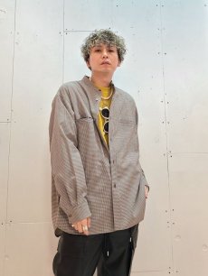 画像5: KIIT(キート) W/E SEERSUCKER MICRO CHECK SIDE SLIT BAND COLLAR SHIRT JKT KIK-B99-100  (5)