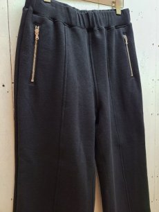 画像2: KIIT(キート) HEAVY WEIGHT PILE WIDE SWEAT PANTS  KIM-P89-010 (2)