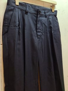 画像2: KIIT(キート) TWO TUCK WIDE TROUSERS KIM-P92-003 (2)