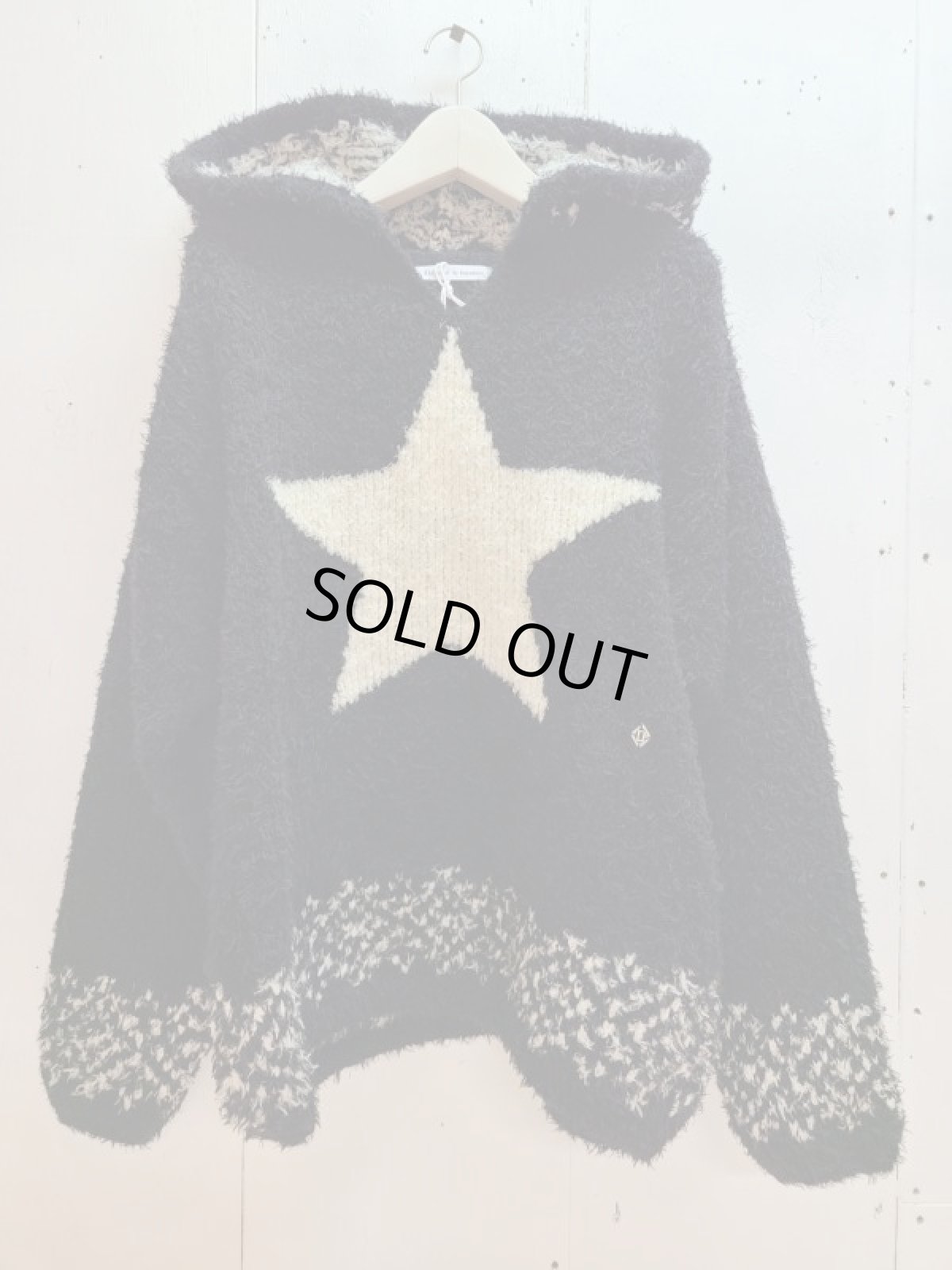 画像1: children of the discordance(チルドレンオブザディスコーダンス) OVERSIZED STAR MOTIF KNIT HOODIE COTDKN-656(BLK) (1)