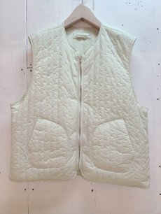 画像1: KIIT(キート) RECYCLE RIPSTOP NYLON DYED TAFTA REVERSIBLE LINER VEST KIO-V99-600(WHT) (1)