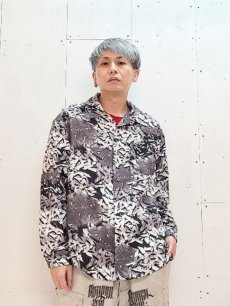 画像4: children of the discordance(チルドレンオブザディスコーダンス) PERSONAL DATA PRINT SHIRT H COTDSH-122H(×SUI BLK) (4)