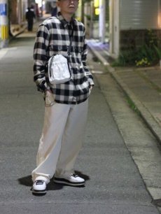 画像4: KIIT(キート) HARD TWIST SULFUR DYED OXFORD PAINTER PANTS KIO-P97A-010(IVO) (4)