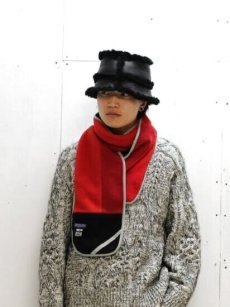 画像5: ★予約商品★Takaya Hioki (タカヤヒオキ) PTG REMAKE FLEECE SCARF (NUPTSE SERIES)RED/BLACK/GREY (5)