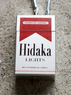 画像2: HIDAKA(ヒダカ) PORTABLE ASHTRAY -Marlboro  HDK-AC09(RED) (2)