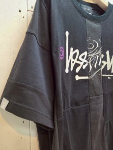 画像2: Takaya Hioki (タカヤヒオキ) OLD STUSSY REMAKE S/S REBEL ELEMENTS EXCLUSIVE"FRONT PRINT"(BLK)B (2)