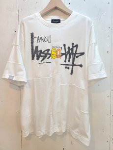 画像1: Takaya Hioki (タカヤヒオキ) OLD STUSSY REMAKE S/S REBEL ELEMENTS EXCLUSIVE"FRONT PRINT"(WHT)C (1)