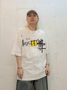 画像4: Takaya Hioki (タカヤヒオキ) OLD STUSSY REMAKE S/S REBEL ELEMENTS EXCLUSIVE"FRONT PRINT"(WHT)B (4)