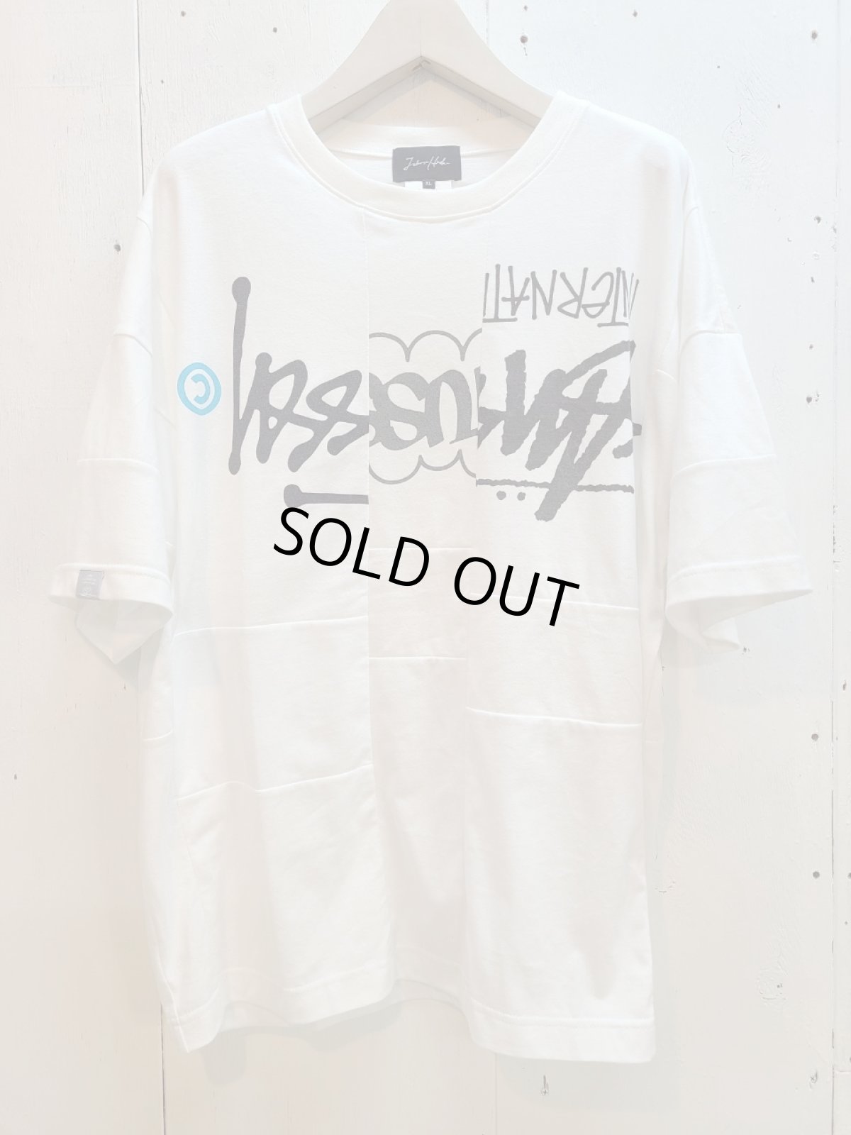 画像1: Takaya Hioki (タカヤヒオキ) OLD STUSSY REMAKE S/S REBEL ELEMENTS EXCLUSIVE"FRONT PRINT"(WHT)D (1)