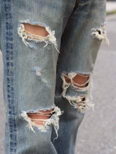 画像13: SUGARHILL(シュガーヒル) DAMAGED MODERN DENIM PANTS FLARED CUT 25880411 (13)